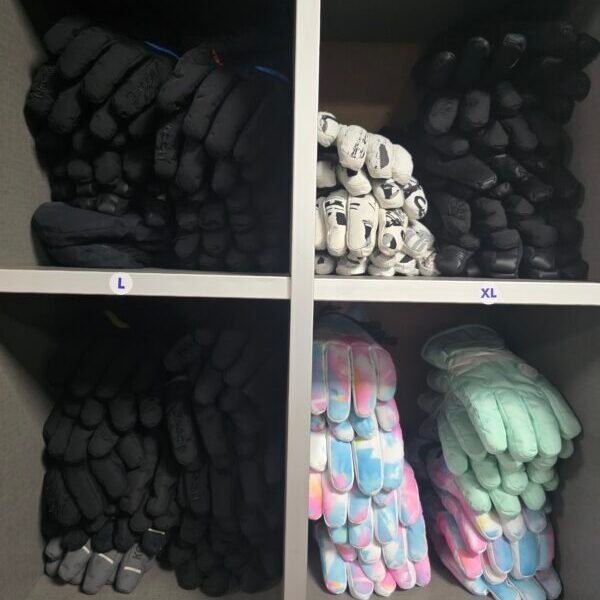 Alquiler de Guantes de Nieve En Cerro Catedral